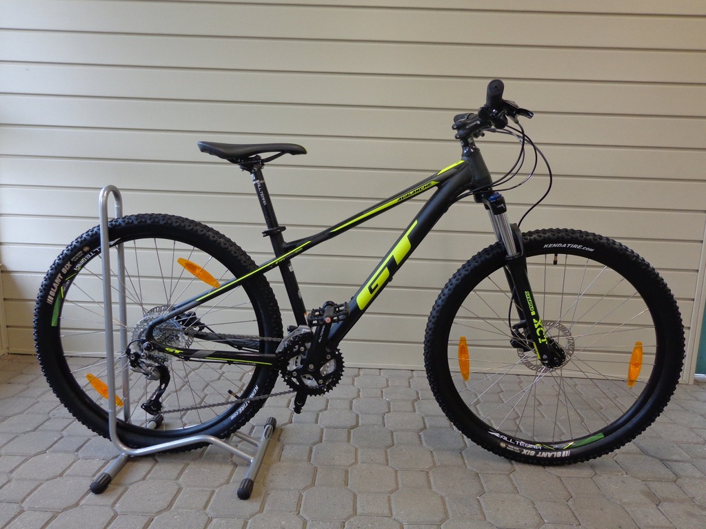 Rower górski GT Avalanche 27.5 Sport rozm. S 2017