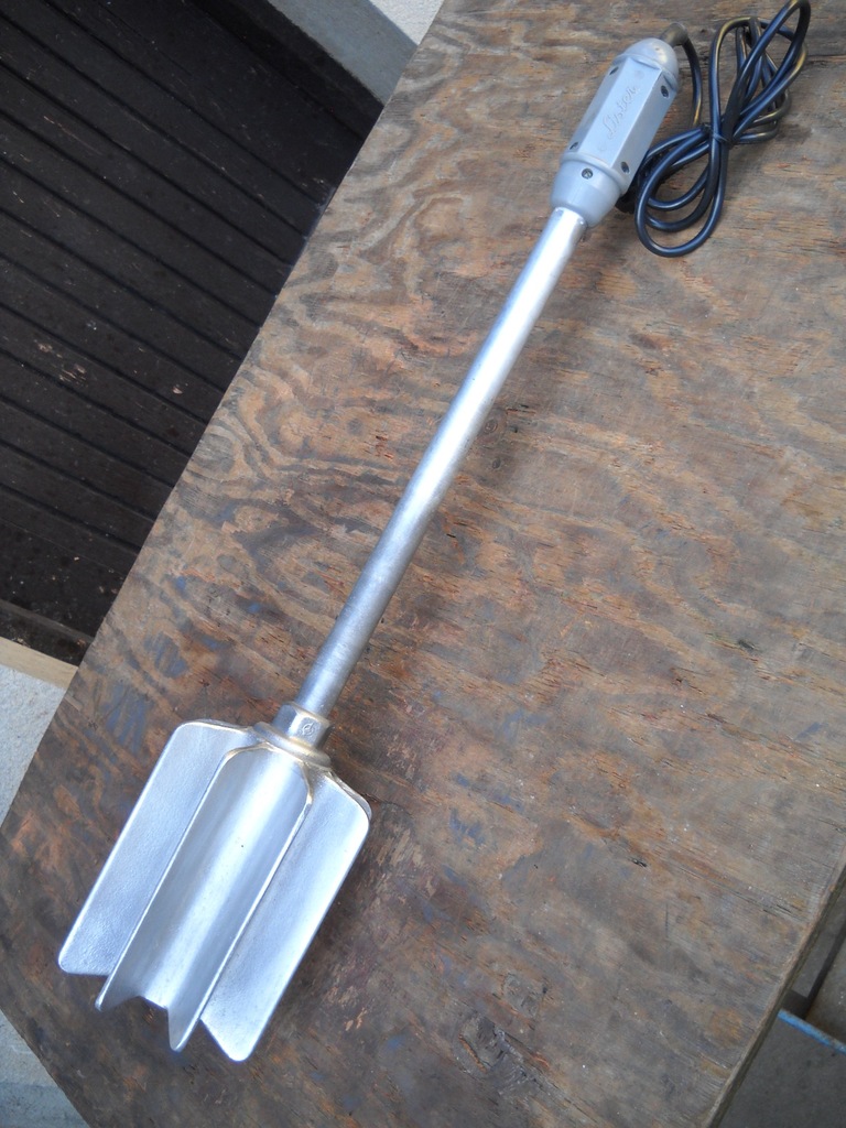 Dekrystalizator do miodu Lister E2000.
