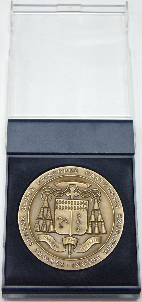 Medal Ordynariat Polowy Wojska Polskiego d9