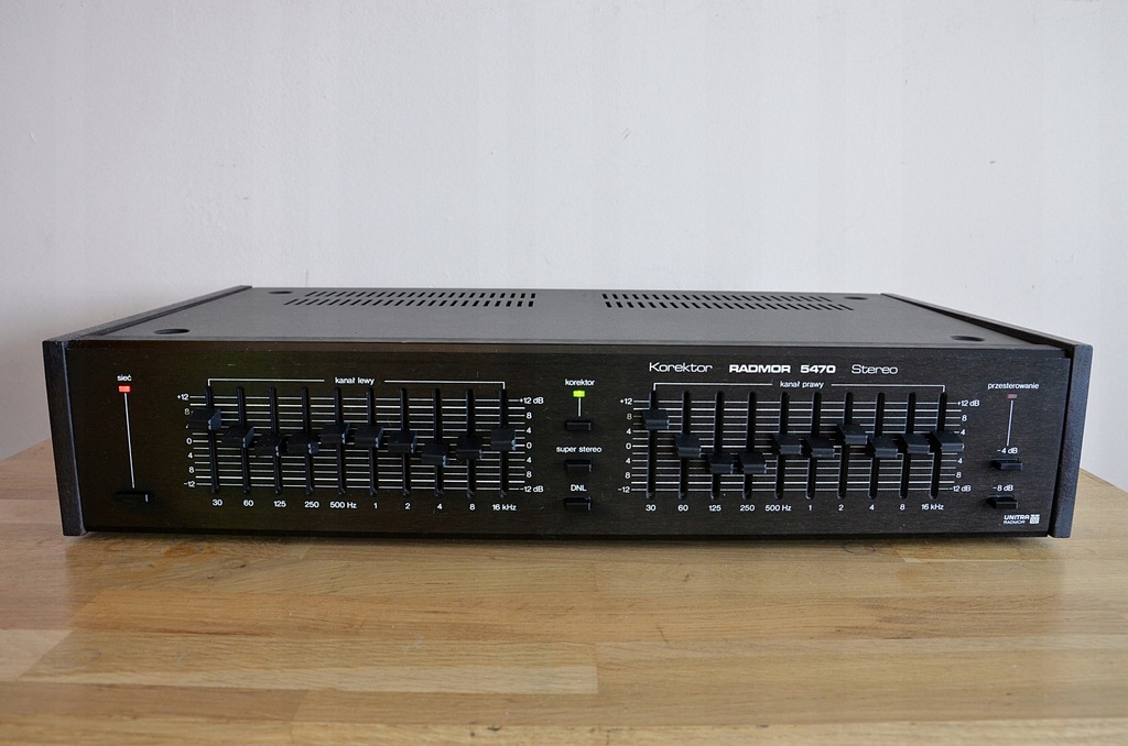 RADMOR 5470 - KOREKTOR GRAFICZNY - CZARNY