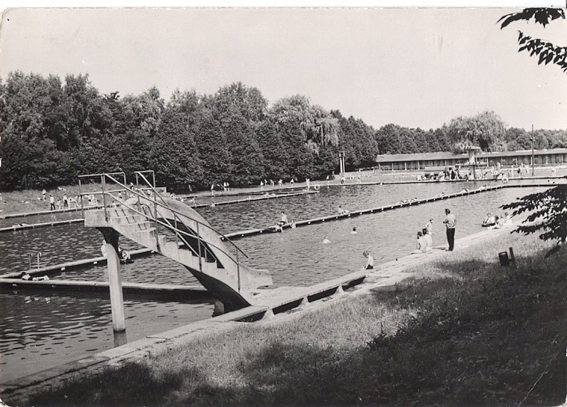 GŁUBCZYCE - BASEN KĄPIELOWY - 1965R