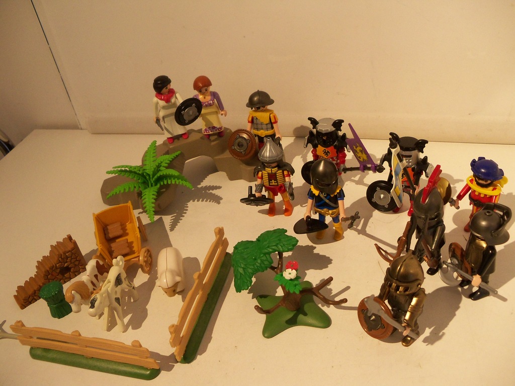 PLAYMOBIL MIX FIGURKI RYCERZE i INNE UŻYWANE