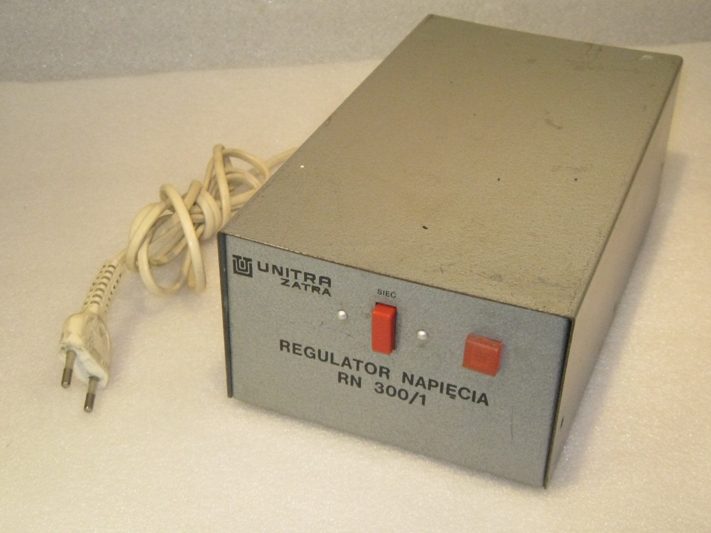 UNITRA ZATRA REGULATOR NAPIĘCIA 300W TRAFO AS400/1