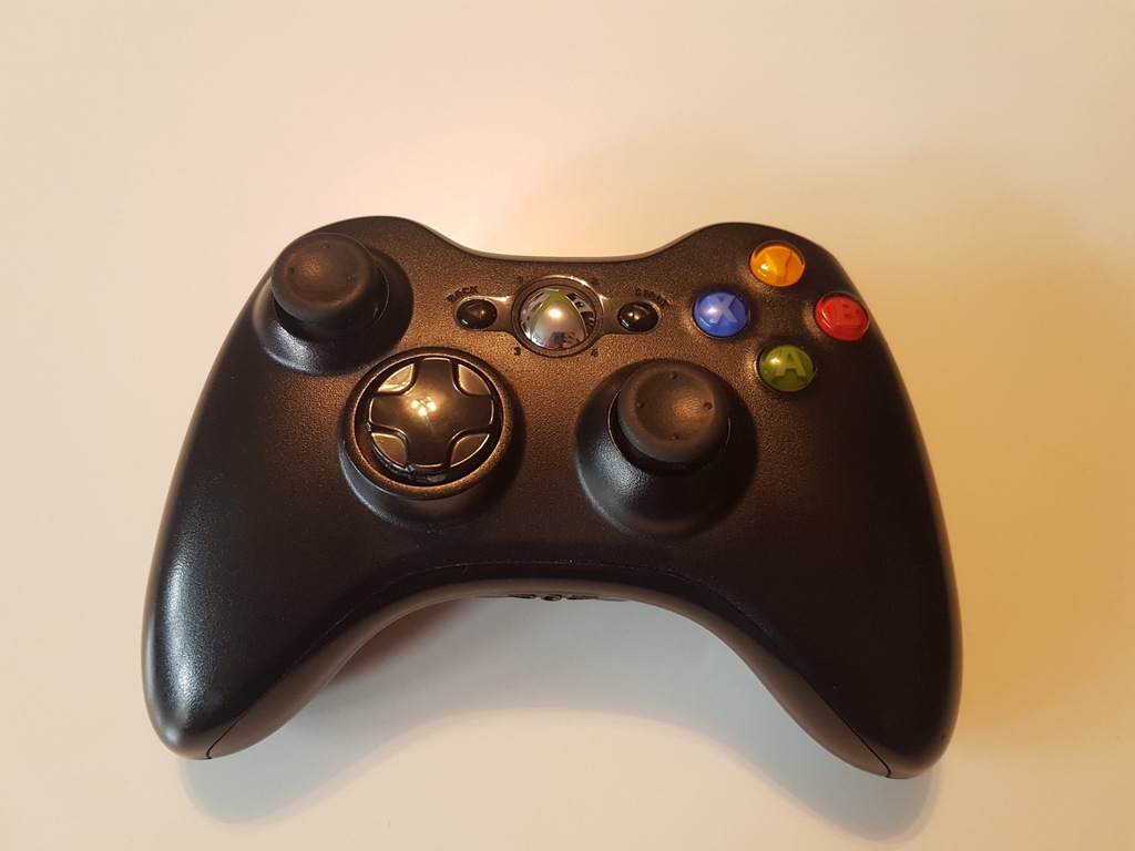 BEZPRZEWODOWY KONTROLER PAD MICROSOFT XBOX 360