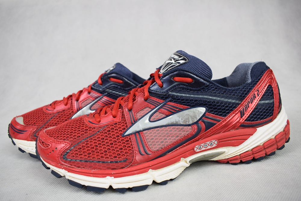 brooks vapor 5 red