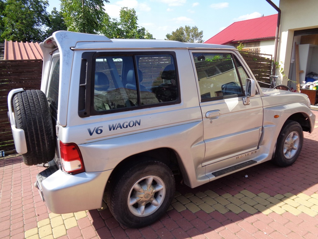 HYUNDAI GALLOPER 3.0 V 6 ,WTRYSK GAZU,KLIMA 7524002679