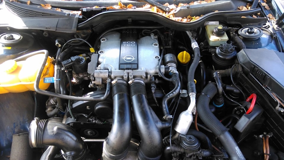 SILNIK OPEL OMEGA 2.5 V6 B
