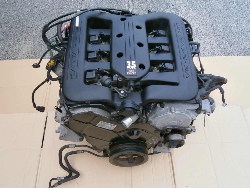 SILNIK CHRYSLER 300M 3,5 V6 24V KOMPLETNY