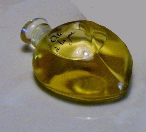 Yves Rocher - woda toaletowa ODE A LA JOIE 30ml. 