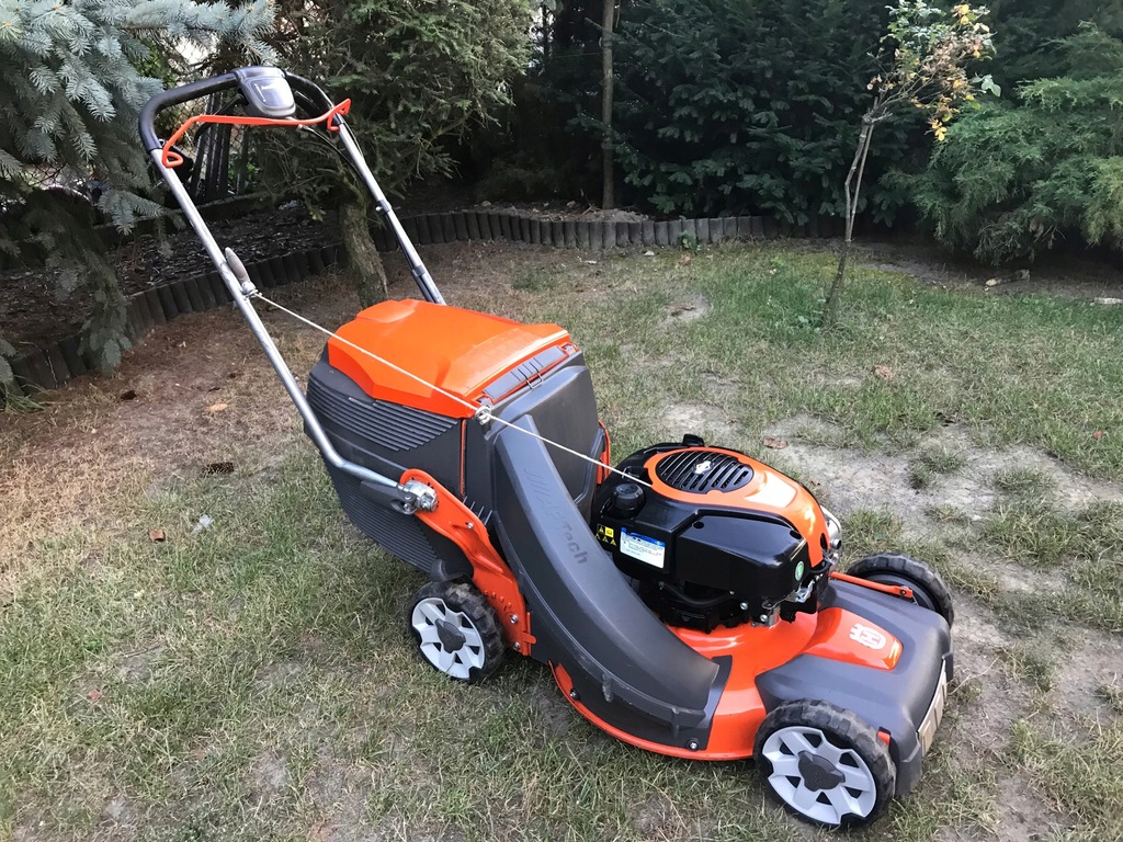 KOSIARKA SPALINOWA HUSQVARNA BRIGGS LC 353V 2014 R