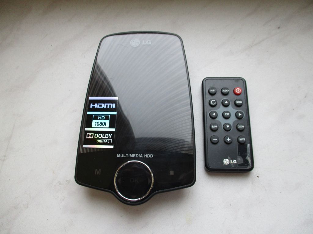 dysk twardy multimedialny LG Portable Theater HXF1