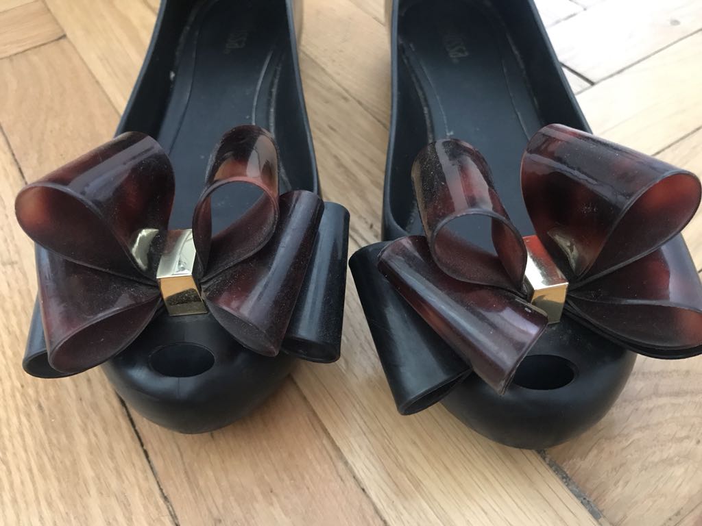 Buty Melissa czarne z szylkretową kokardką r. 37