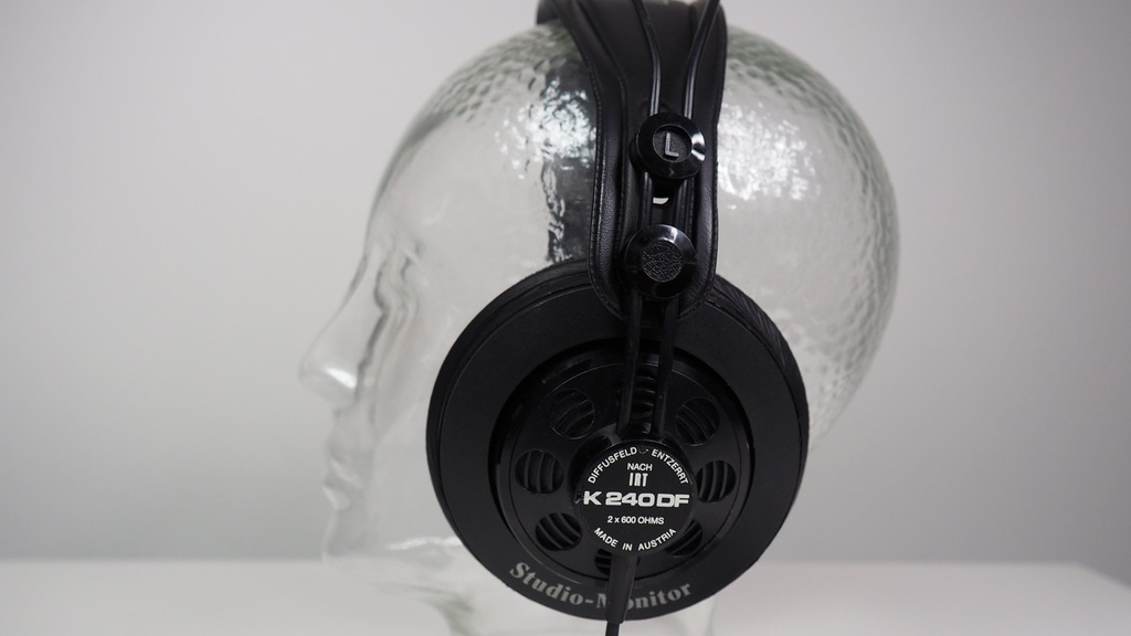 Słuchawki AKG K 240 DF Studio Monitor 2 x 600 Ohm