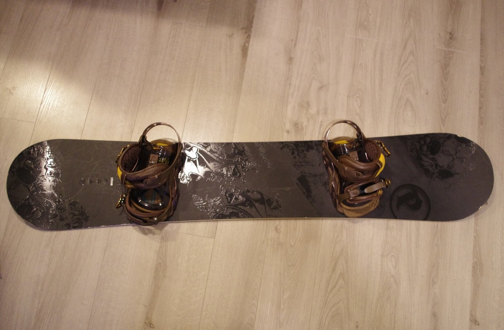 Snowboard Palmer Używany + (Wiązania Drake NOWE)