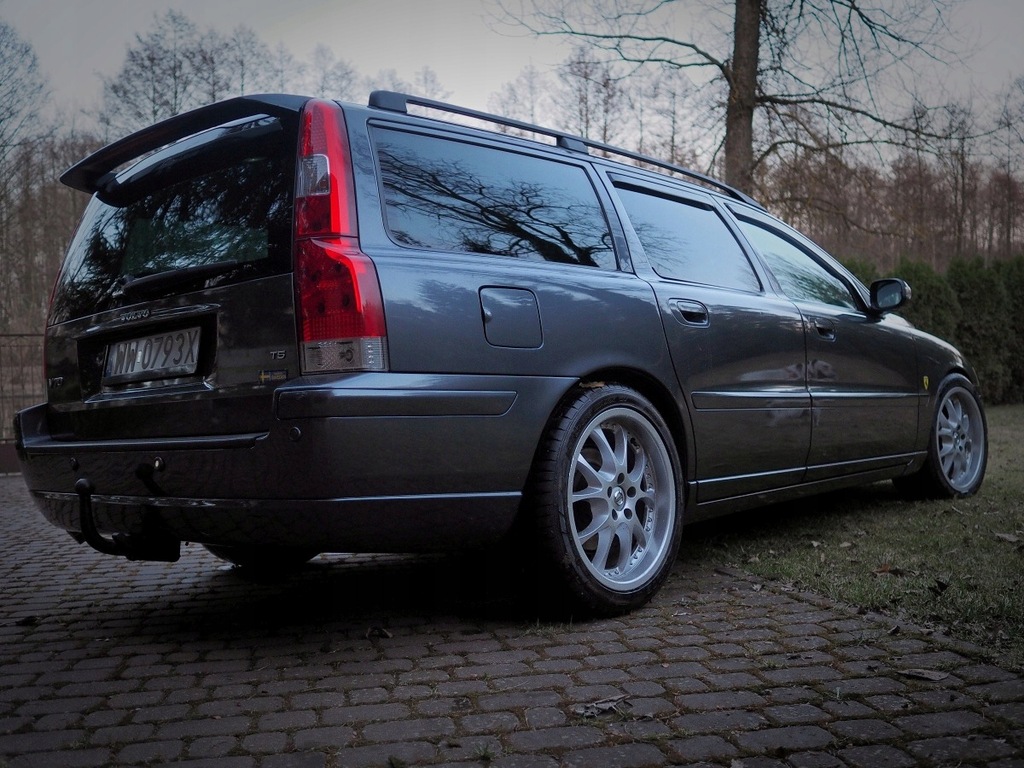 Volvo V70 II T5 2007r - 7529985856 - Oficjalne Archiwum Allegro