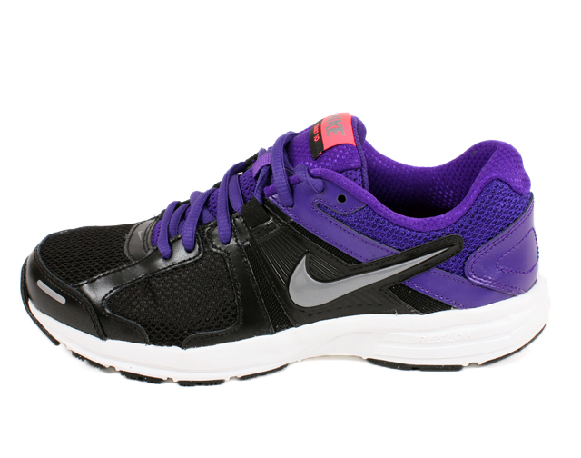 nike wmns dart 6