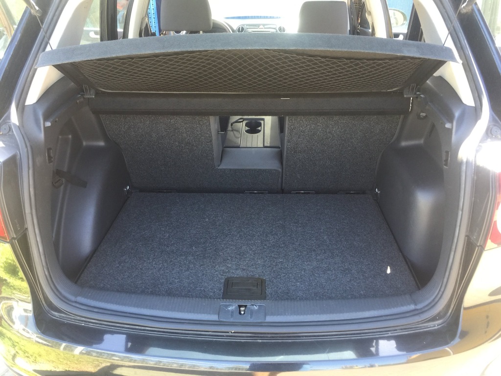 Wnętrze bagażnika VW Golf Plus +