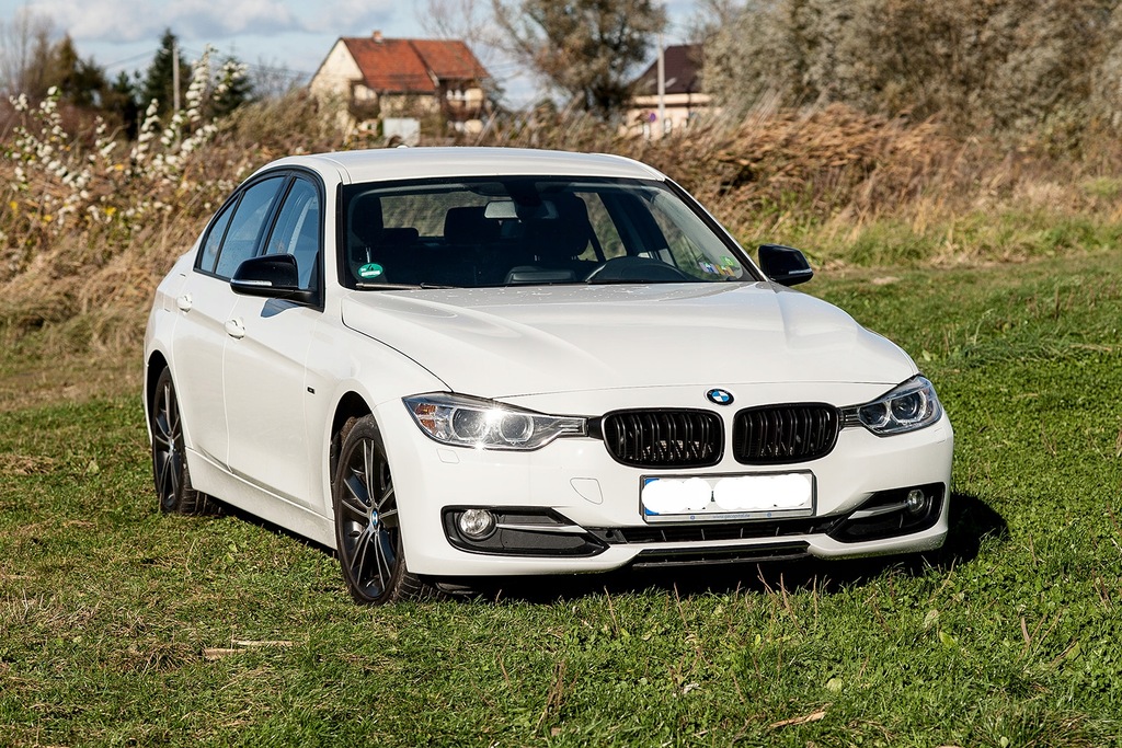 BMW F30 wersja SPORTLINE,2,0D 184 KM,XENON,NAVI