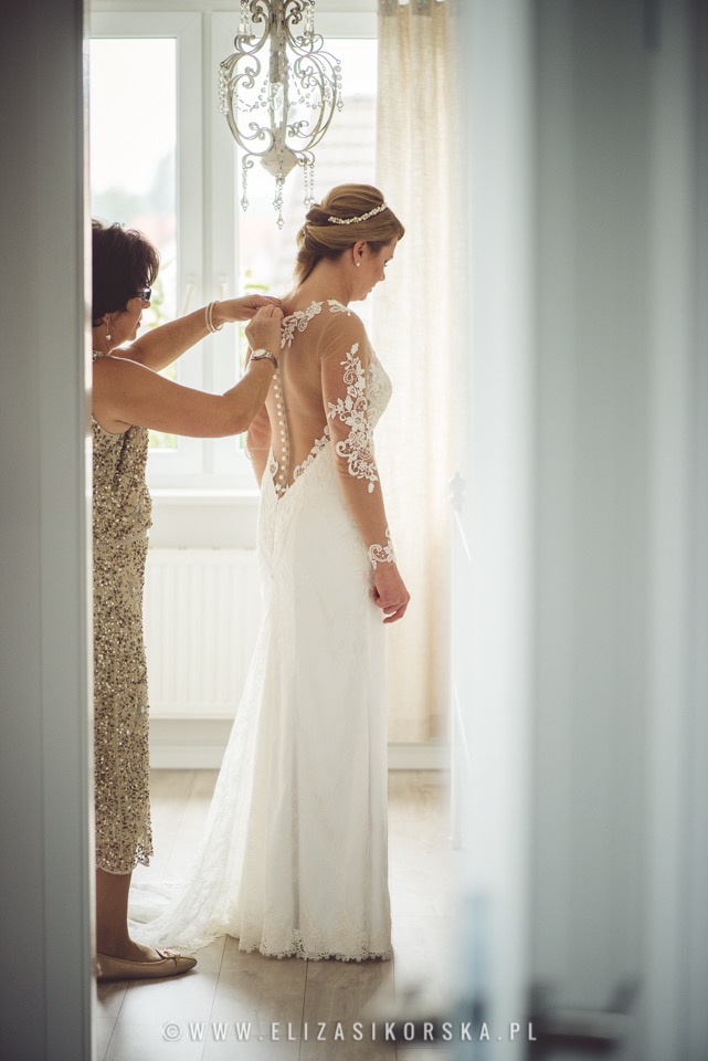 MADONNA suknia ślubna Berta Bridal 38 koronka
