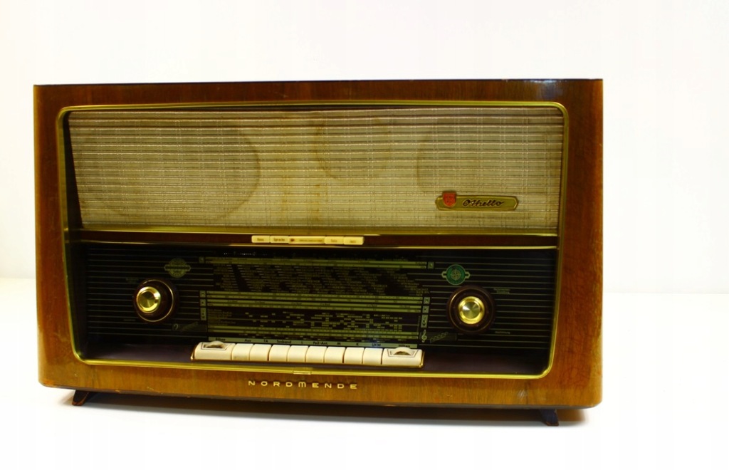 Radio lampowe Nordmende Othello 59 3D