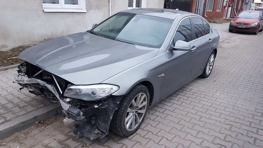 BMW F10 2.8i USZKODZONY