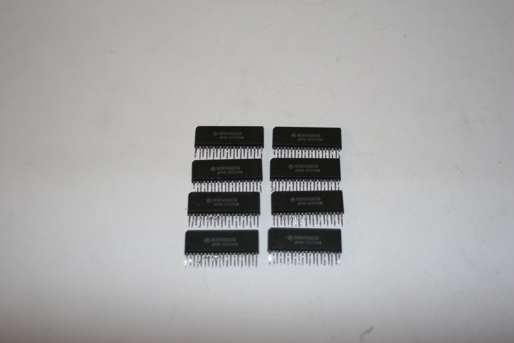ZIP RAM MCM54400AZ60 8szt 4MB FPM DRAM A2000 A3000