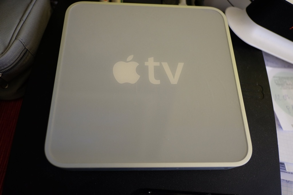 APPLE TV 40GB KODI NETFLIX YOU TUBE CDA AIRPLAY