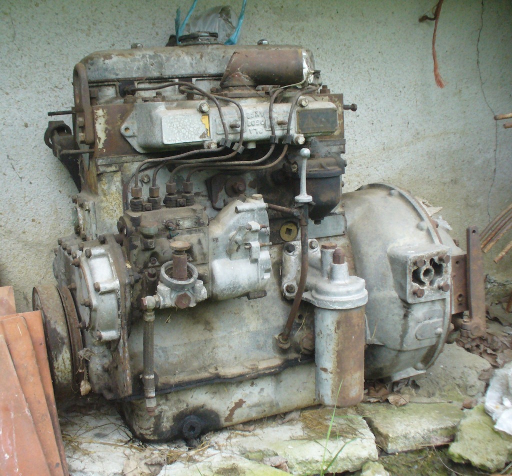 silnik Andoria 4 cylindry (lic Leyland) do remontU