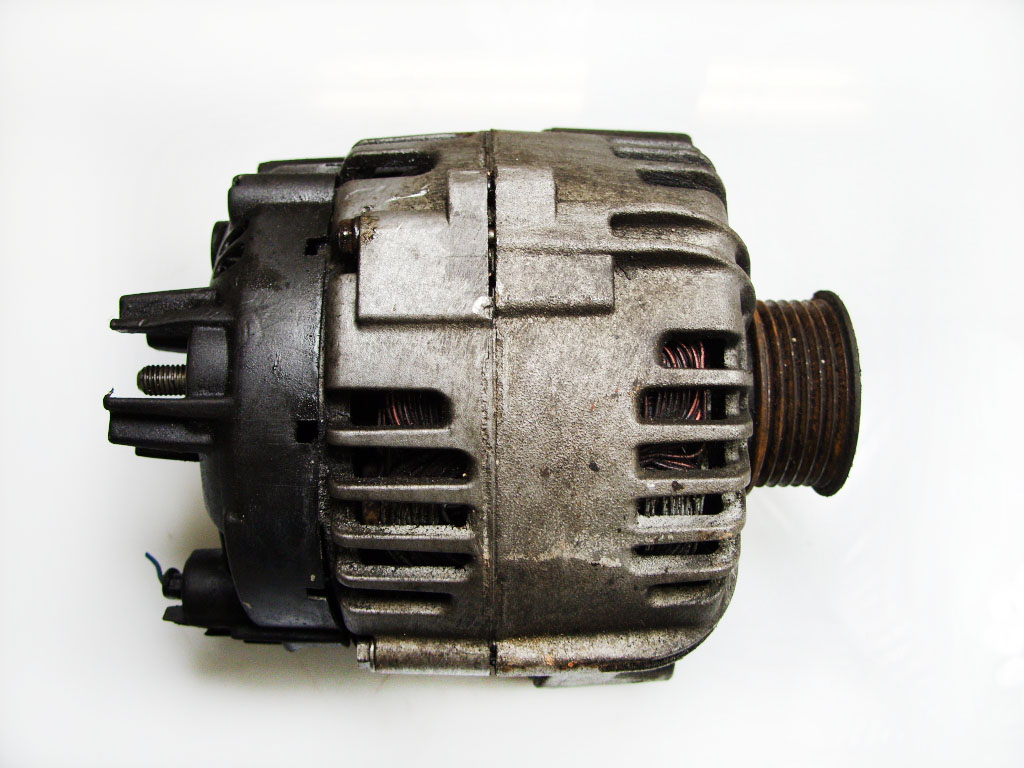 ALTERNATOR BMW E46 X3 2,0D 3,0D TG15C012 7006204699