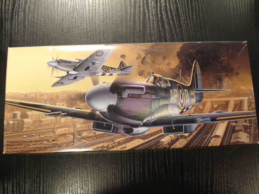 1:72 SPITFIRE F.Mk.14E FUJIMI C-15 72010