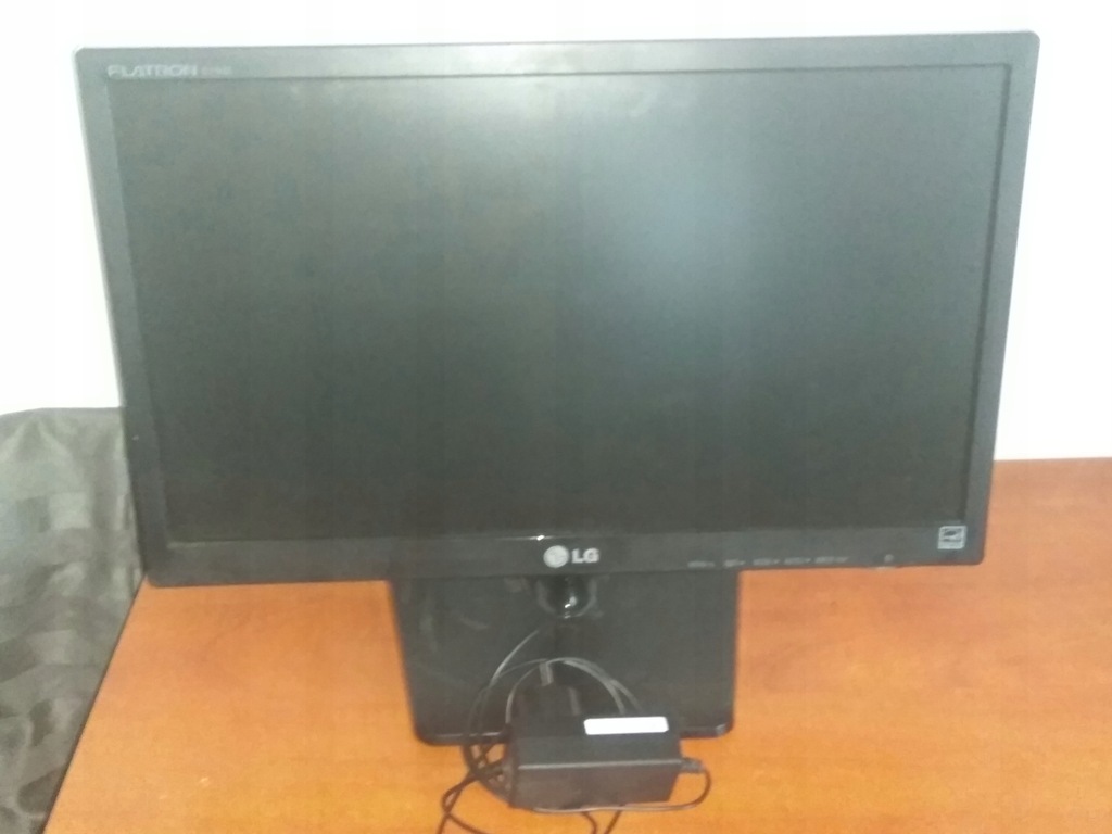 Monitor LG LED 18.5 E1942S