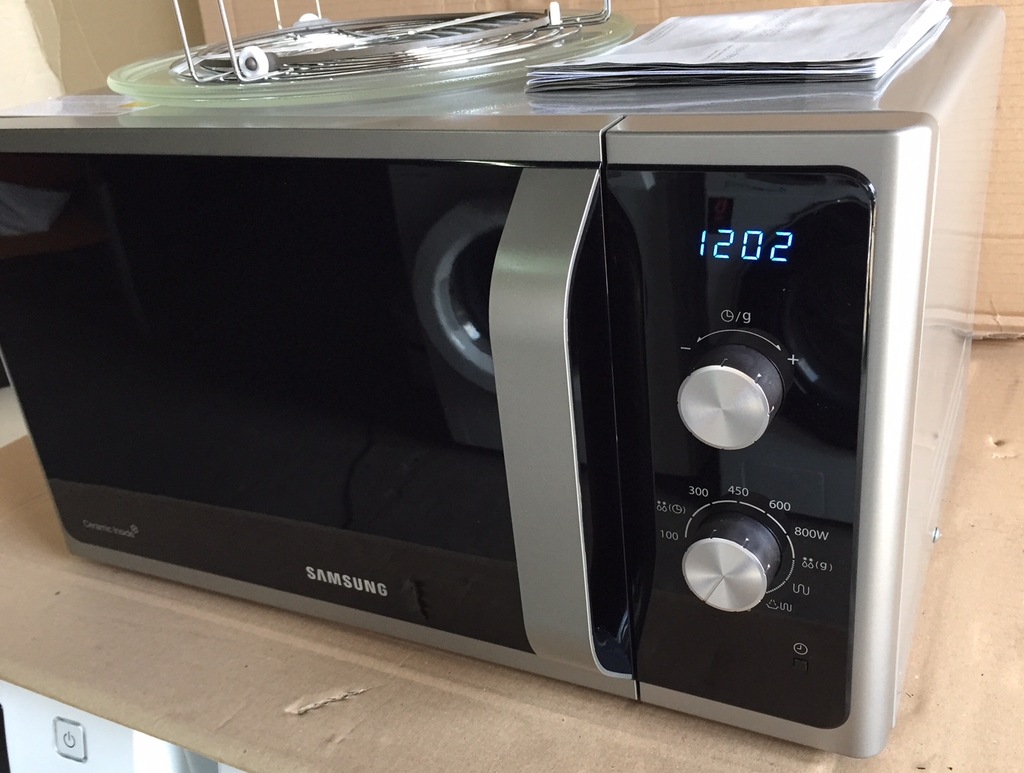 Mikrofala Samsung MG23F301EAS 23L 800w grill