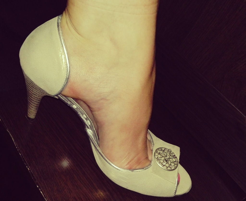 Buty damskie + gratisy Avon, Oriflame