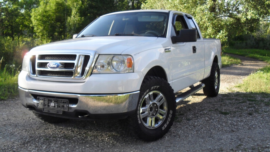 Ford F-150 5,4L TRITON 4X4 F_VAT