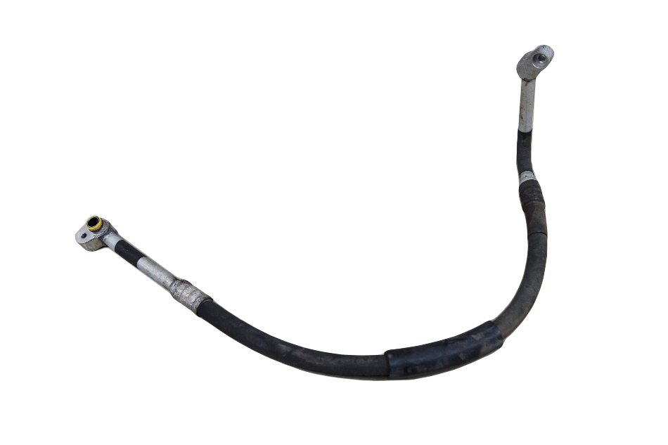 PRZEWÓD KLIMATYZACJI 8E0260701BS AUDI A4 B7 2.0TFS