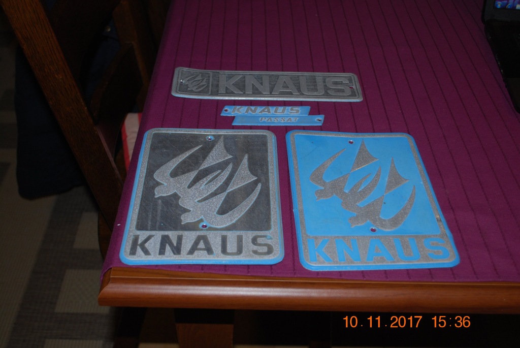 EMBLEMATY PRZYCZEPY KEMPINGOWEJ KNAUS PASSAT kompl