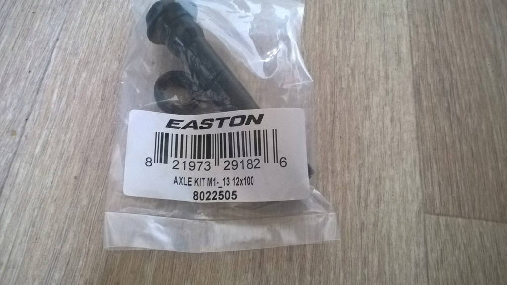 EASTON oś przednia M1 12x100 road/cx 8022505