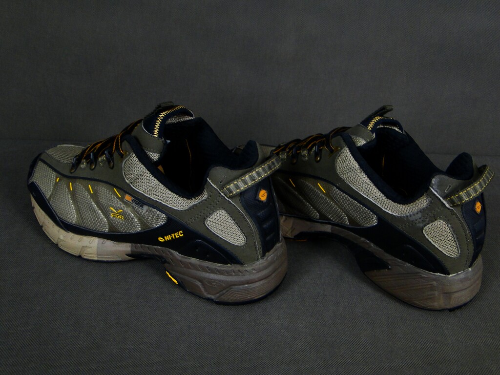 hi tec vibram boots