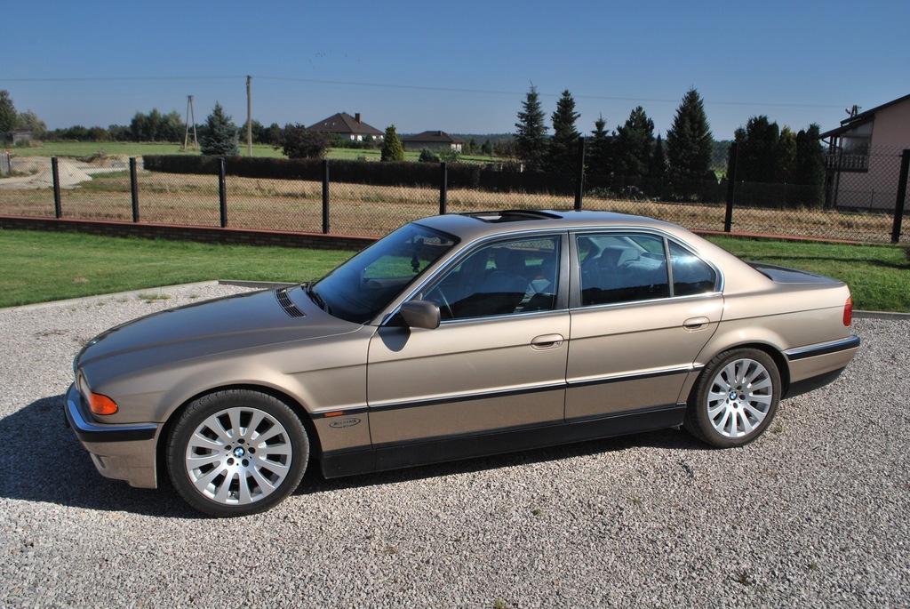 BMW E38 740i 4.4 ZŁOTY ZAMIANA ZAMIENIĘ PATROL 4X4