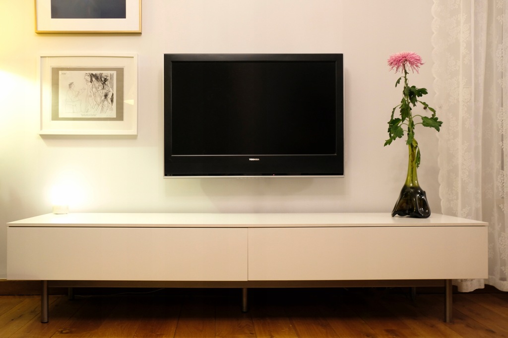 Szafka TV Ikea Friel
