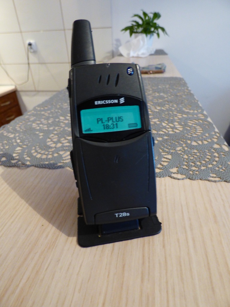 Ericsson T28s /Plus GSM made in Sweden