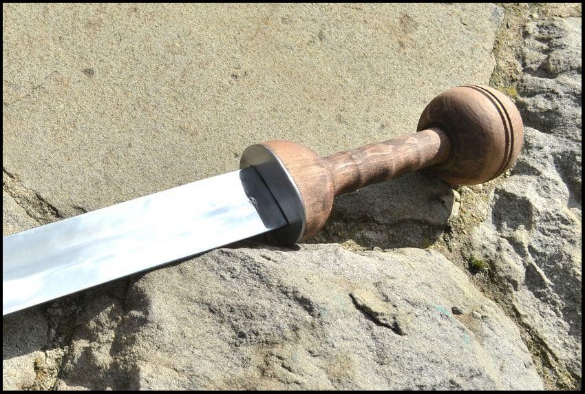GLADIUS, replika walki