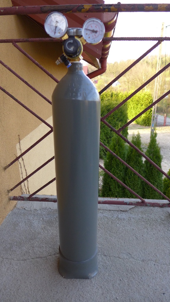 Butla CO2 z kołnierzem 8l, 6kg, 82cm + zawór