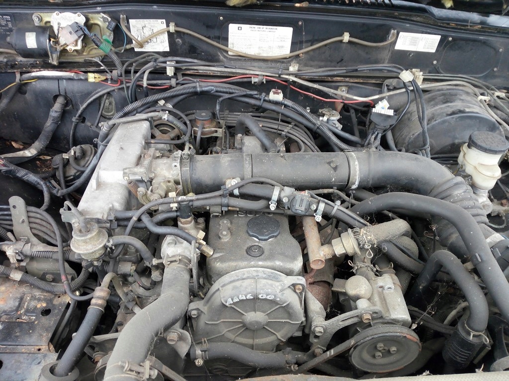 SILNIK ISUZU TROOPER 2.6