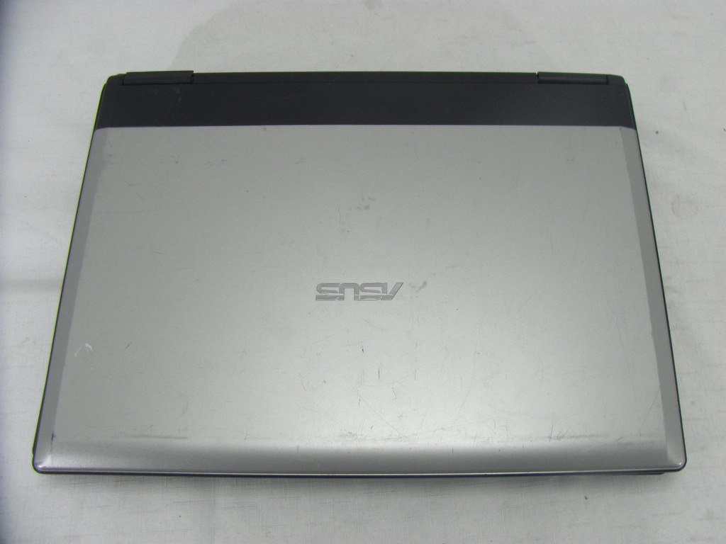 Laptop ASUS PRO71S USZKODZONY A30