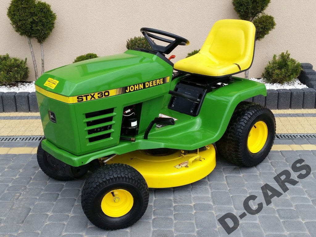 JOHN DEERE STX 30 KOSIARKA TRAKTOREK SUPER STAN !!