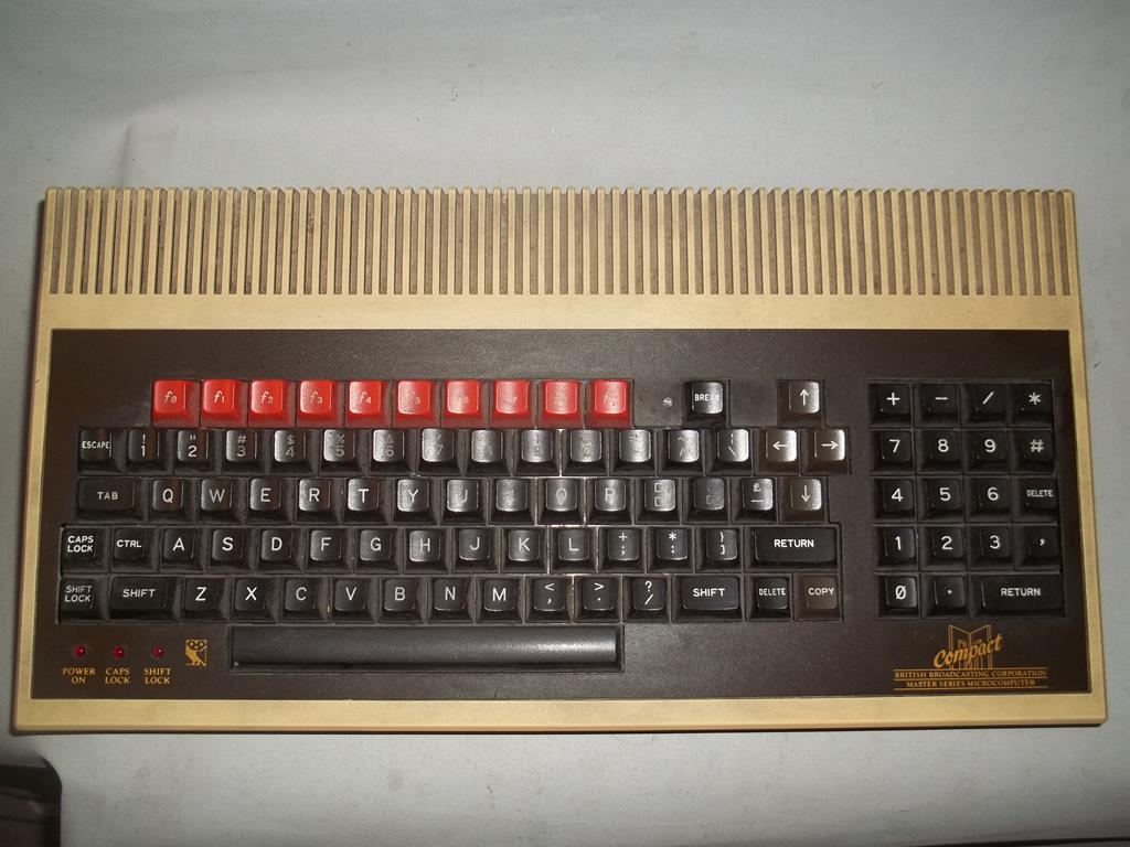 Stary komputer COMPACT BBC Acorn Master Compact