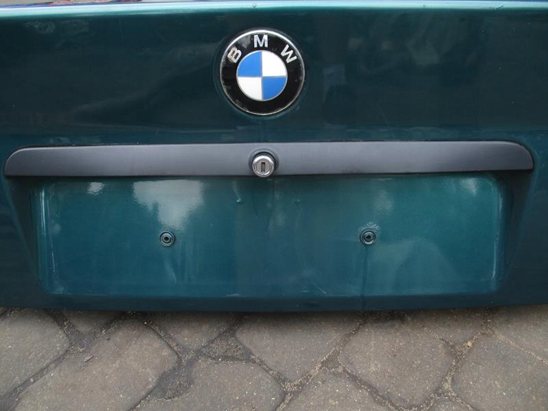 KLAPA TYLNA MASKA TYŁ BMW E36 SEDAN LAGUNENGRUN