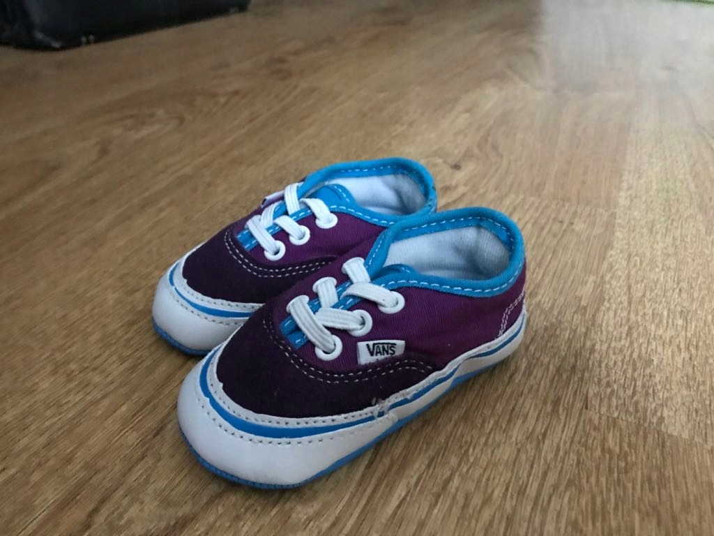 Buty niemowlęce