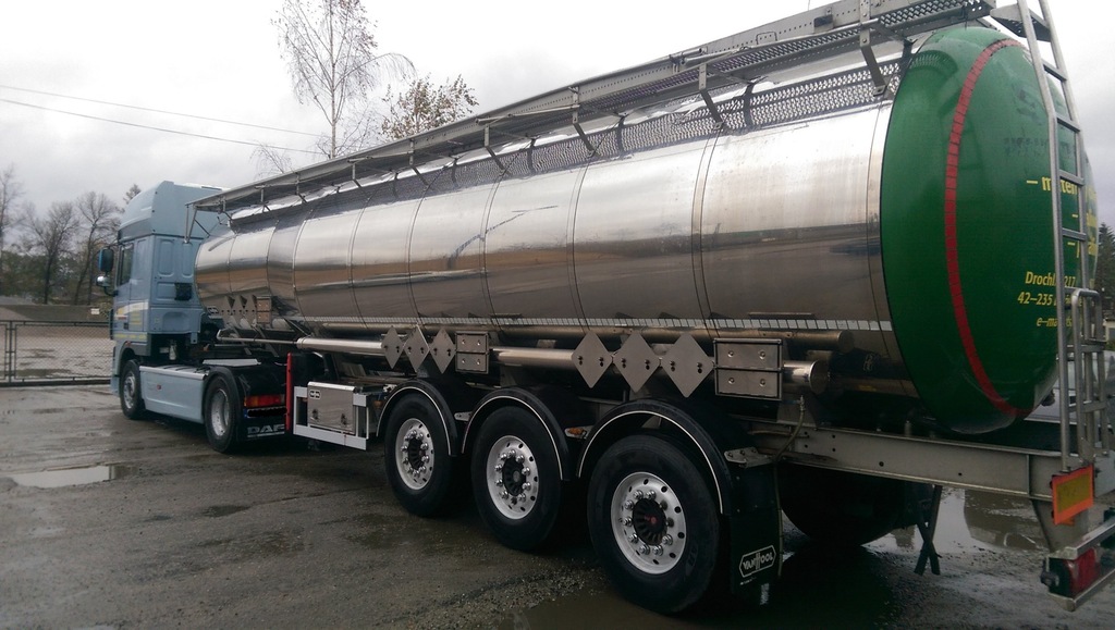 Cysterna Naczepa VAN HOOL ADR 3 Komorowa Chemiczna